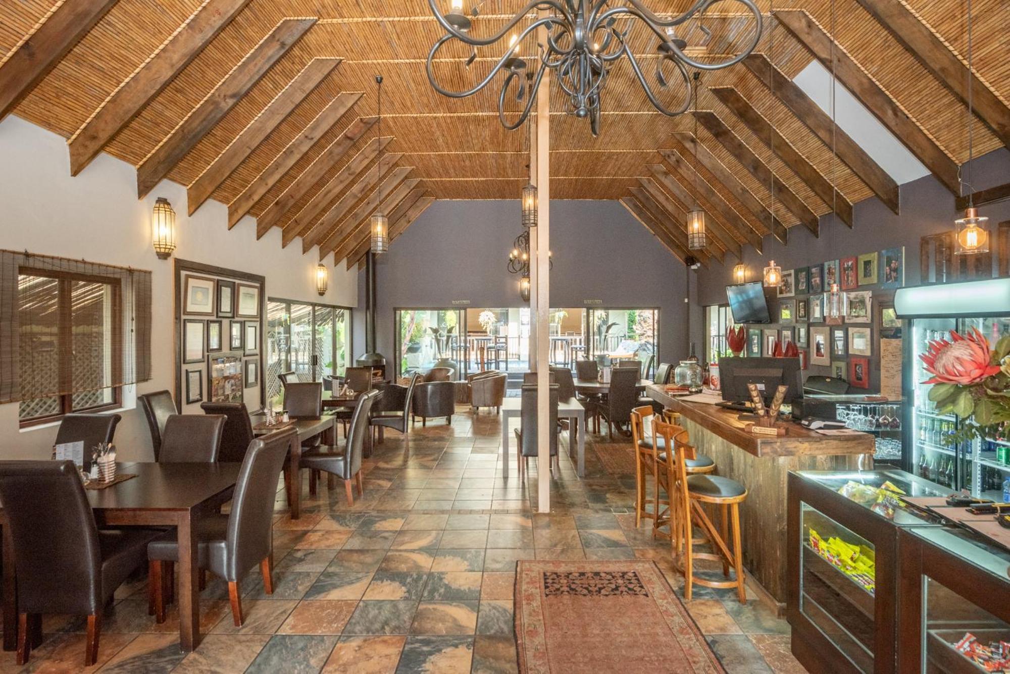 Onse Khaya Lodging And Conferencing Порт-Элизабет Экстерьер фото