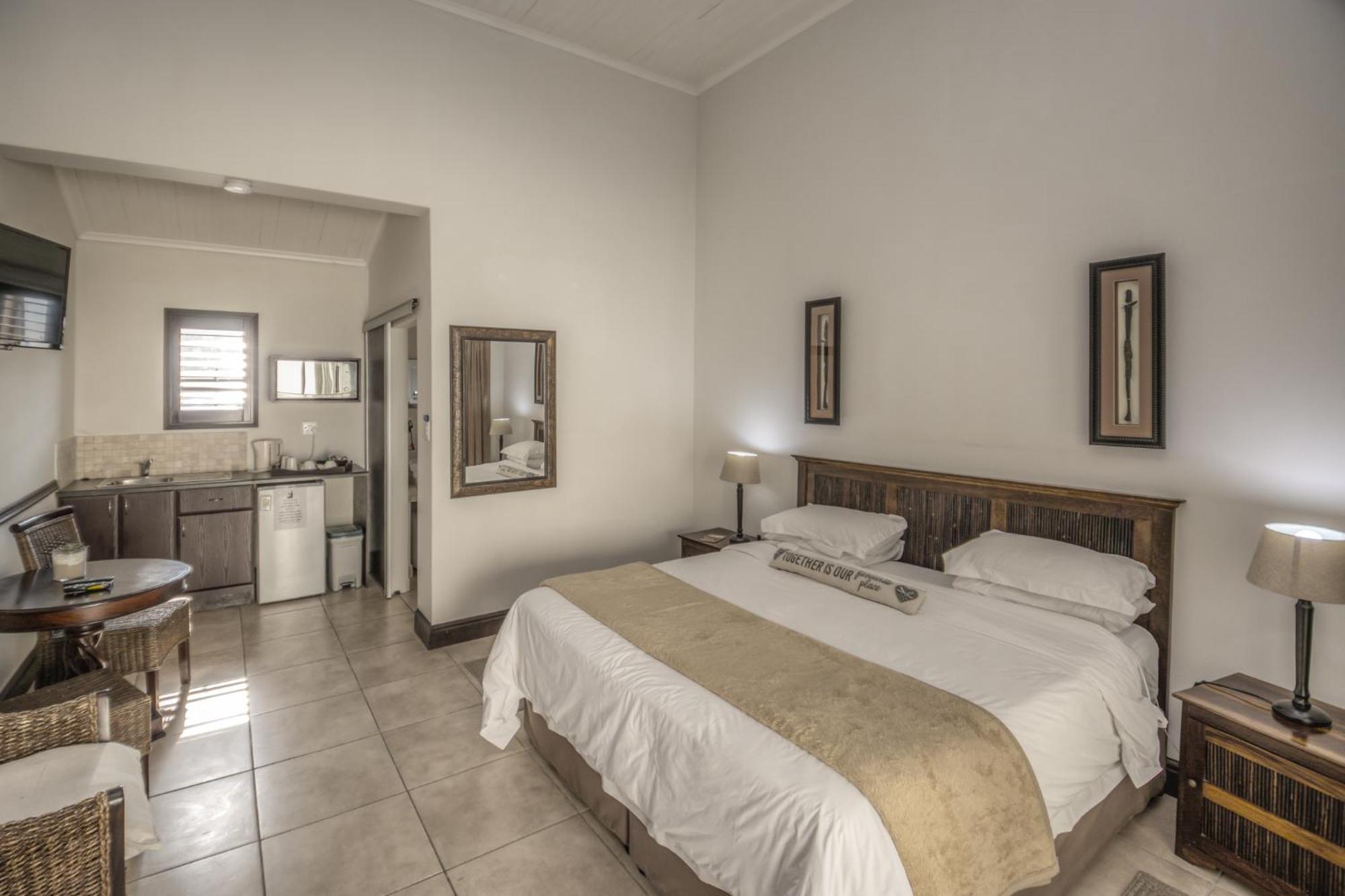 Onse Khaya Lodging And Conferencing Порт-Элизабет Экстерьер фото